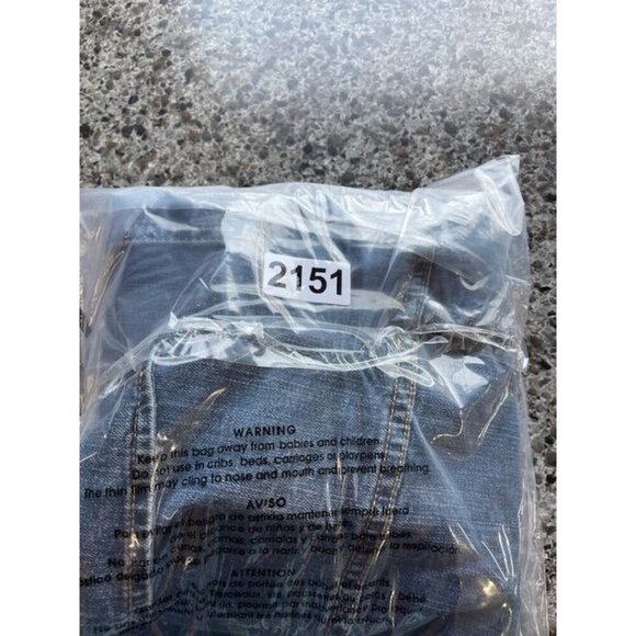 Levi Strauss & Co. Women's Denim Jacket Size‎ S - Classic Style Lightweight - Picture 11 of 14